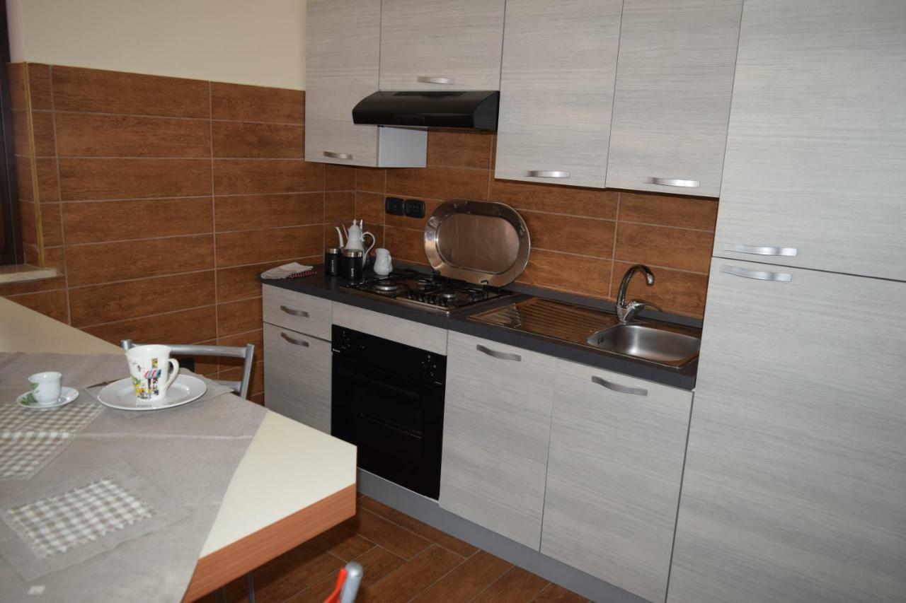 לינה וארוחת בוקר קסטל וולטורנו Bed &Breakfast Pinetamare מראה חיצוני תמונה